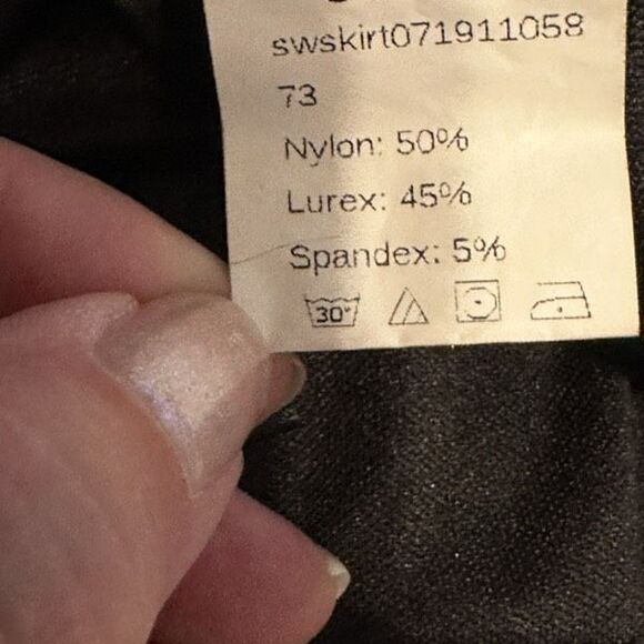 NWOT Women’s SHEIN Medium Elegant Black Glitter Skirt - Picture 5 of 5